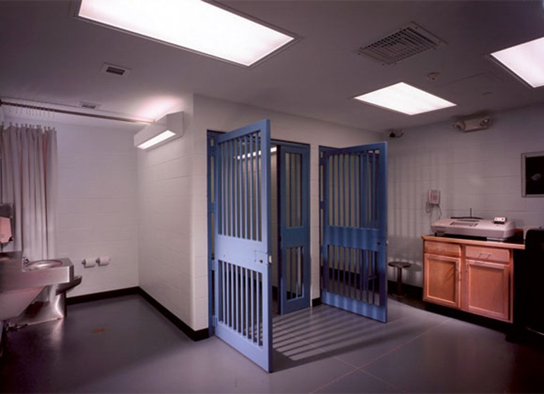 MIDD-POLICE_4