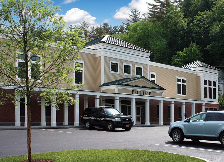 Stowe_ES_front